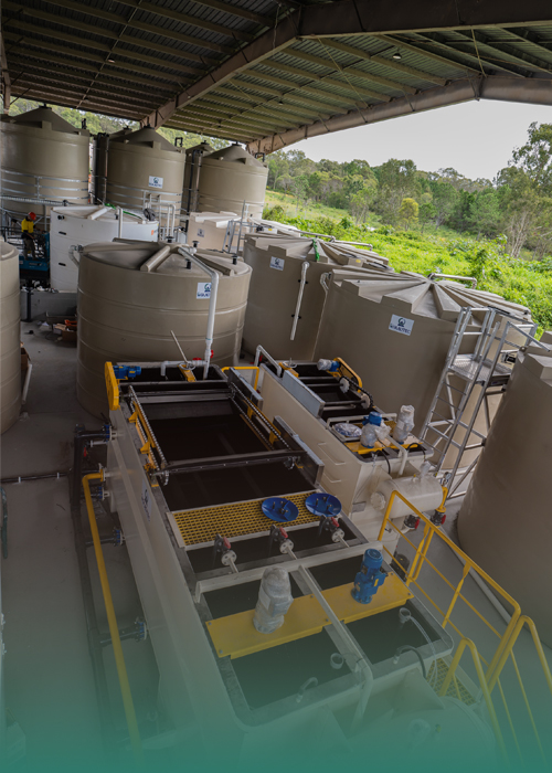 Oily water treatment